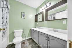 215 PARK DRIVE | Whitchurch-Stouffville Ontario | Slide Image Twenty
