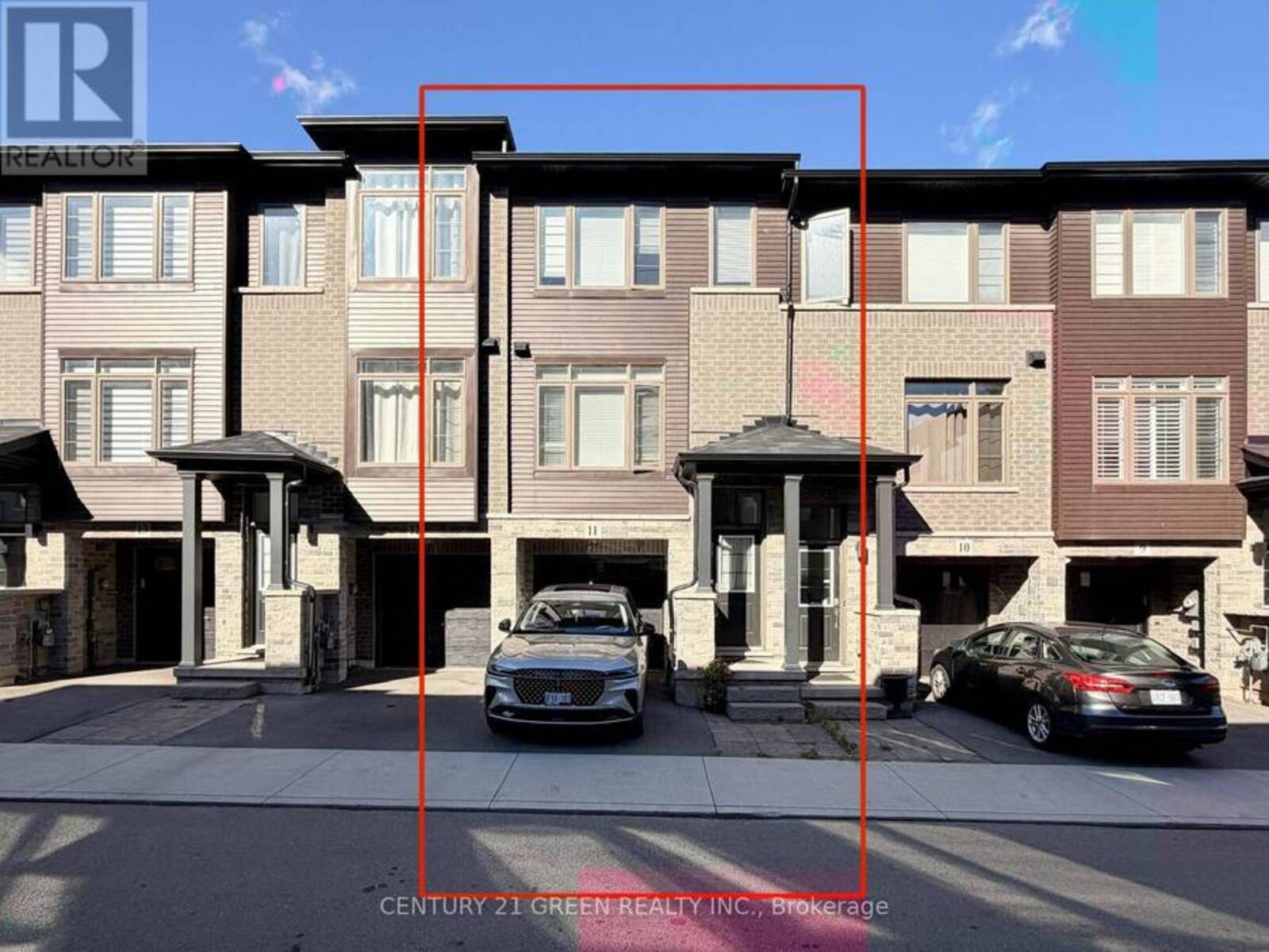 11 - 575 WOODWARD AVENUE, Hamilton, Ontario L8H 0B3