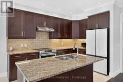 112 LACEWOOD DRIVE | Richmond Hill Ontario | Slide Image Ten