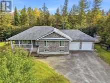22823 WEIRS SIDE ROAD | Georgina Ontario | Slide Image Four
