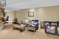 4417 VALLENCE DRIVE | Burlington Ontario | Slide Image Thirty-one