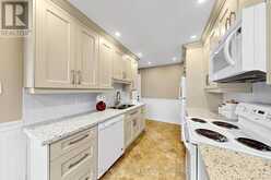 25 JENNIFER SQUARE | Brampton Ontario | Slide Image Sixteen