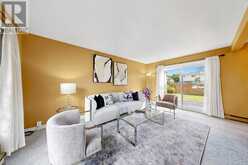 25 JENNIFER SQUARE | Brampton Ontario | Slide Image Nine