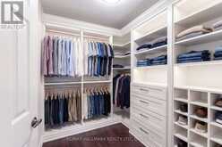 7 CHARNWOOD PLACE | Markham Ontario | Slide Image Eleven