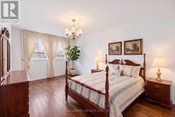 7 CHARNWOOD PLACE | Markham Ontario | Slide Image Thirteen