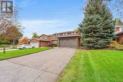 7 CHARNWOOD PLACE | Markham Ontario | Slide Image Three