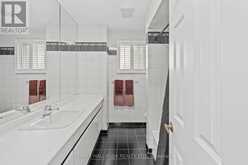 7 CHARNWOOD PLACE | Markham Ontario | Slide Image Forty-two