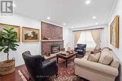 7 CHARNWOOD PLACE | Markham Ontario | Slide Image Six