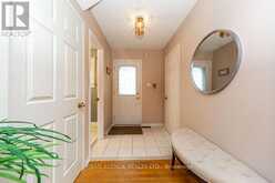 15 NATANYA BOULEVARD | Georgina Ontario | Slide Image Seven