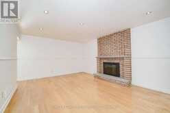 580 ELGIN MILLS ROAD W | Richmond Hill Ontario | Slide Image Thirteen