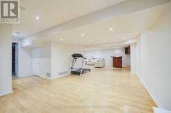 580 ELGIN MILLS ROAD W | Richmond Hill Ontario | Slide Image Thirty-nine