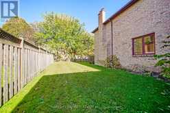 580 ELGIN MILLS ROAD W | Richmond Hill Ontario | Slide Image Forty-six