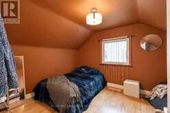 2014 BALSAM AVENUE | Mississauga Ontario | Slide Image Three