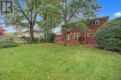 16 SHAUGHNESSY BOULEVARD | Toronto Ontario | Slide Image Forty-one