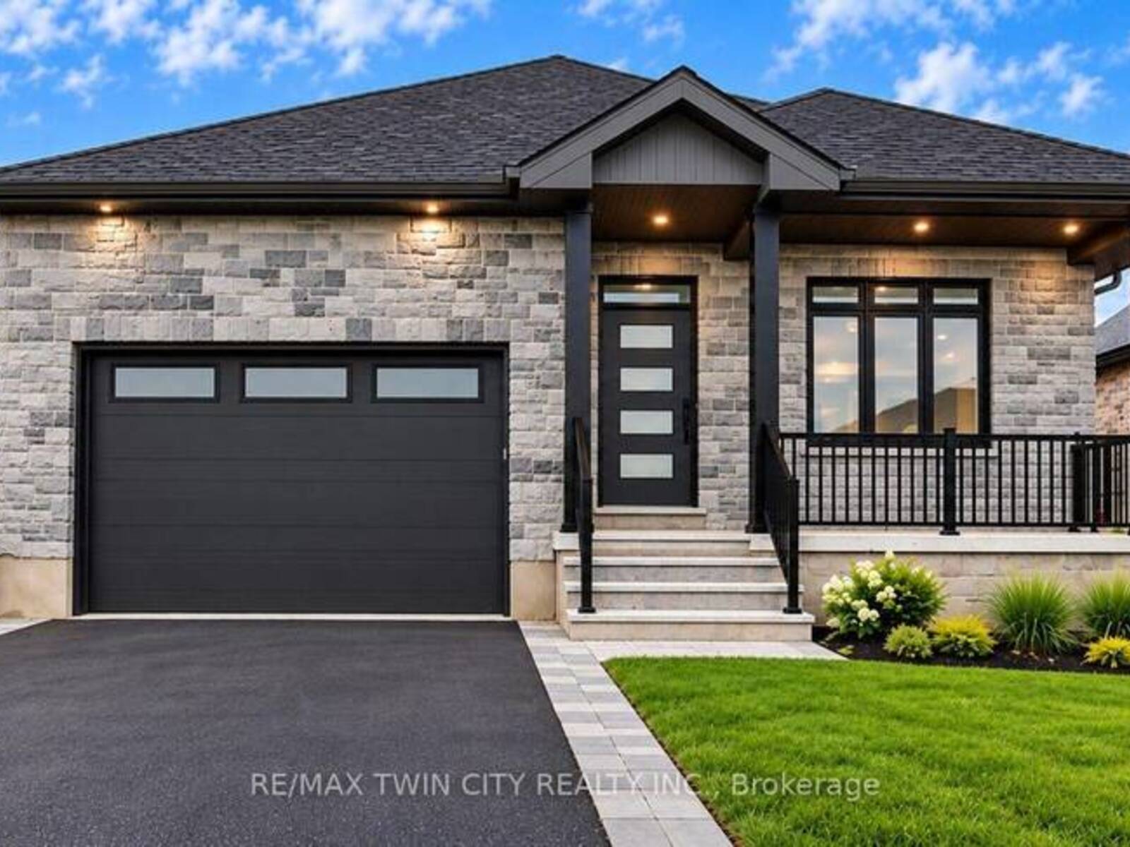 59 WEYMOUTH STREET, Elmira, Ontario N3B 0E6