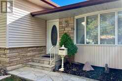 70 RICHELIEU DRIVE | St. Catharines Ontario | Slide Image Three
