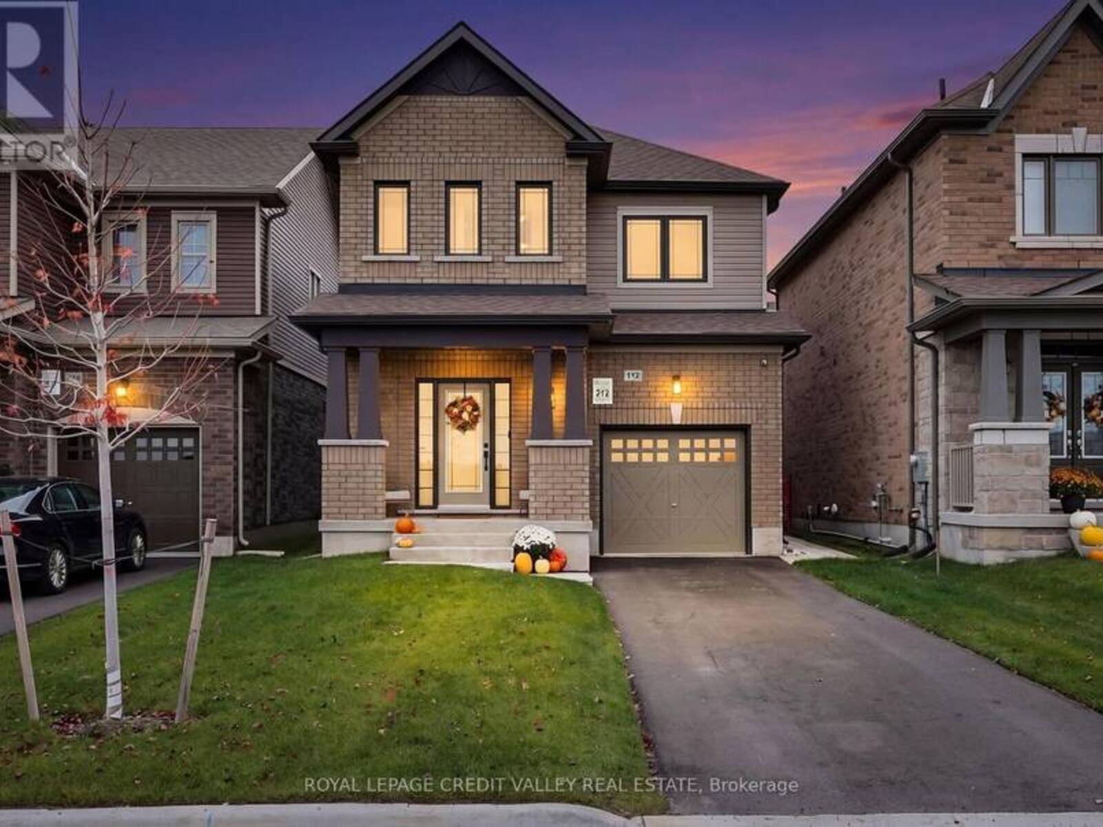 112 LORNE THOMAS PLACE, Alliston, Ontario L9R 0T8