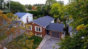 82 BEAVER CRESCENT | Brantford Ontario | Slide Image Thirty-one