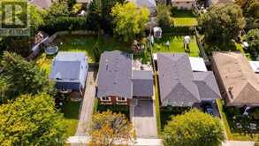 82 BEAVER CRESCENT | Brantford Ontario | Slide Image Thirty-two