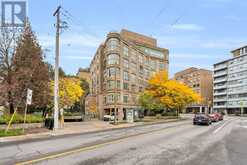 301 - 800 SPADINA ROAD | Toronto Ontario | Slide Image Two