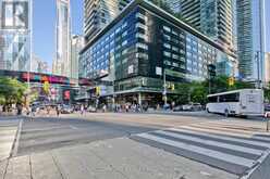 4107 - 55 BREMNER BOULEVARD | Toronto Ontario | Slide Image Thirty