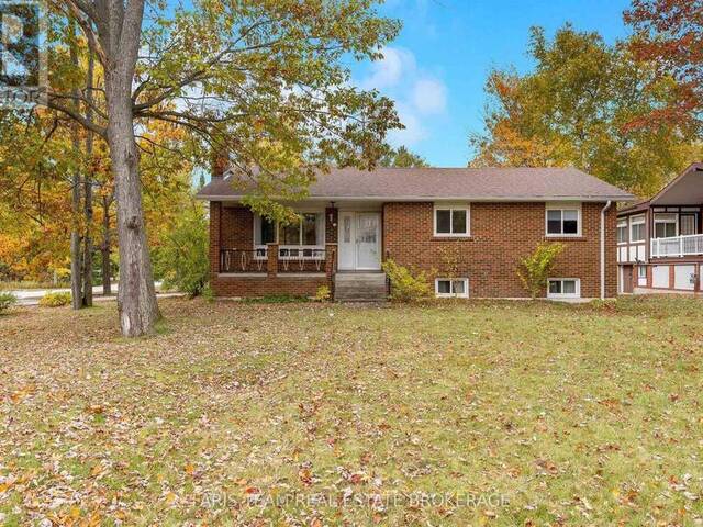 214 LESLIE STREET Wasaga Beach Ontario, L9Z 2R3 - 4 Bedrooms Home For Sale