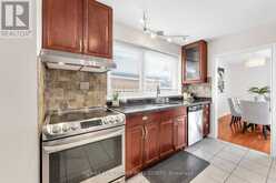 4230 BLOOR STREET W | Toronto Ontario | Slide Image Nine