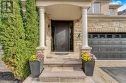 3455 LIPTAY AVENUE | Oakville Ontario | Slide Image Two