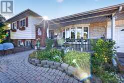 8 EASTON PLACE | Brampton Ontario | Slide Image Six
