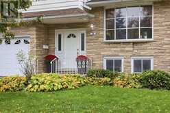 39 SEBAS COURT | Cambridge Ontario | Slide Image Two