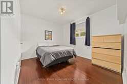 4 MOSS STREET | Toronto Ontario | Slide Image Thirteen