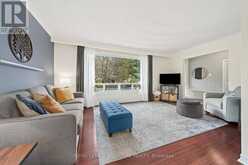 4 MOSS STREET | Toronto Ontario | Slide Image Six