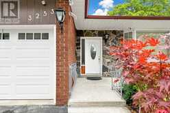3253 IBBETSON CRESCENT | Mississauga Ontario | Slide Image Two