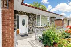 3253 IBBETSON CRESCENT | Mississauga Ontario | Slide Image Three