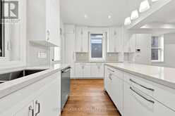 26 BISHOP STREET | Toronto Ontario | Slide Image Thirteen