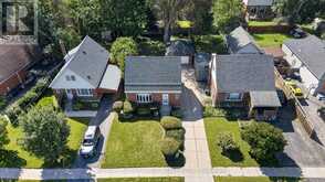 38 SINGLETON Road | Toronto Ontario | Slide Image Three