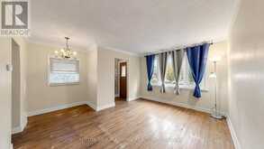 10 HIGHLAND PARK BOULEVARD | Markham Ontario | Slide Image Ten