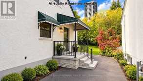 10 HIGHLAND PARK BOULEVARD | Markham Ontario | Slide Image Eight