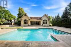 1098 LAKESHORE ROAD W | Oakville Ontario | Slide Image Forty