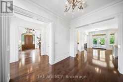 1098 LAKESHORE ROAD W | Oakville Ontario | Slide Image Eight