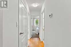 33 - 9 CLINTWOOD GATE | Toronto Ontario | Slide Image Sixteen