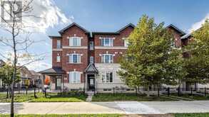 1972 DONALD COUSENS PARKWAY | Markham Ontario | Slide Image One