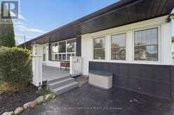 92 SUNSET BEACH ROAD | Georgina Ontario | Slide Image Eight