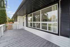 92 SUNSET BEACH ROAD | Georgina Ontario | Slide Image Nine
