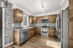 25 CYGNUS DRIVE | Richmond Hill Ontario | Slide Image Seventeen
