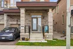 80 TEMPEL STREET | Richmond Hill Ontario | Slide Image Two