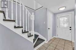 94 LAIDLAW DRIVE | Barrie Ontario | Slide Image Four