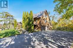 17 BRIDLE PATH | Oro-Medonte Ontario | Slide Image Three