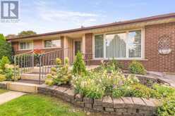 25 BRIER CRESCENT | Brantford Ontario | Slide Image Seven