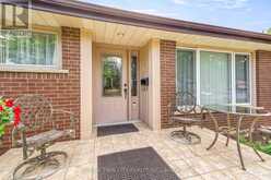 25 BRIER CRESCENT | Brantford Ontario | Slide Image Eight